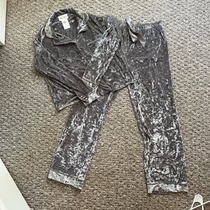 Lord & Taylor Gray Velvet Pajama Set